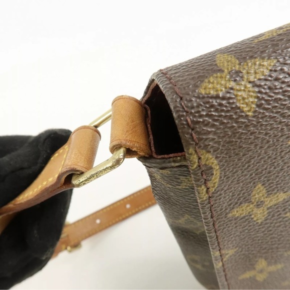 Louis Vuitton Musette Tango Short Strap Monogram Shoulder Bag - Picture 11 of 16